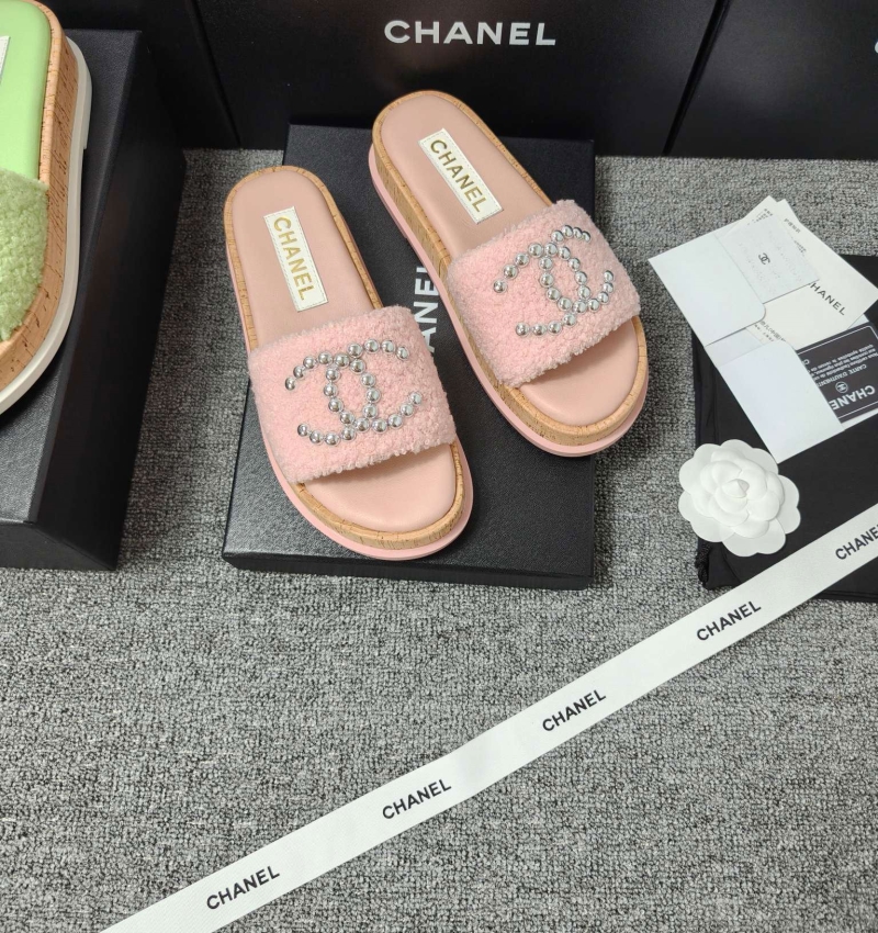 Ch*el slippers